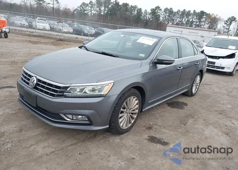 2017 Volkswagen Passat 1.8T Se z USA, uszkodzony, nr VIN 1VWBT7A39HC028601